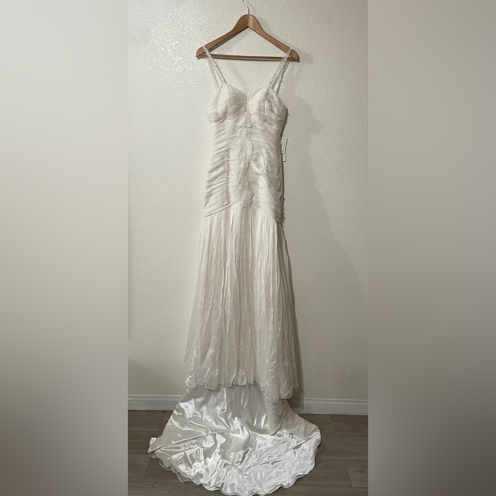 NWT Angelina Bridal Couture 100% Silk Fishtail Ruched Wedding Dress Ivory Size 8